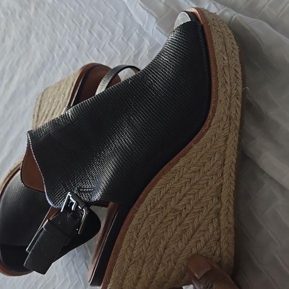 Gentle Souls Jacey Espadrille Wedges Timeless Minimalist Summer Shoes - Picture 4 of 10